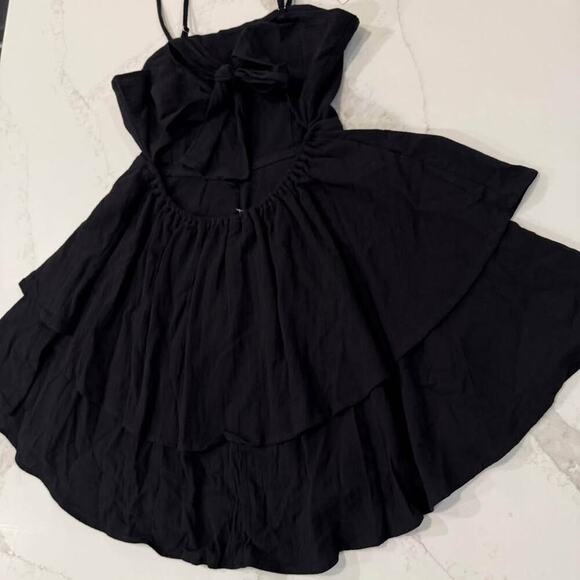 Halara NWT Backless Tie Back Tiered Ruffle Flowy Mini Dress Women's Medium Black - Picture 5 of 9